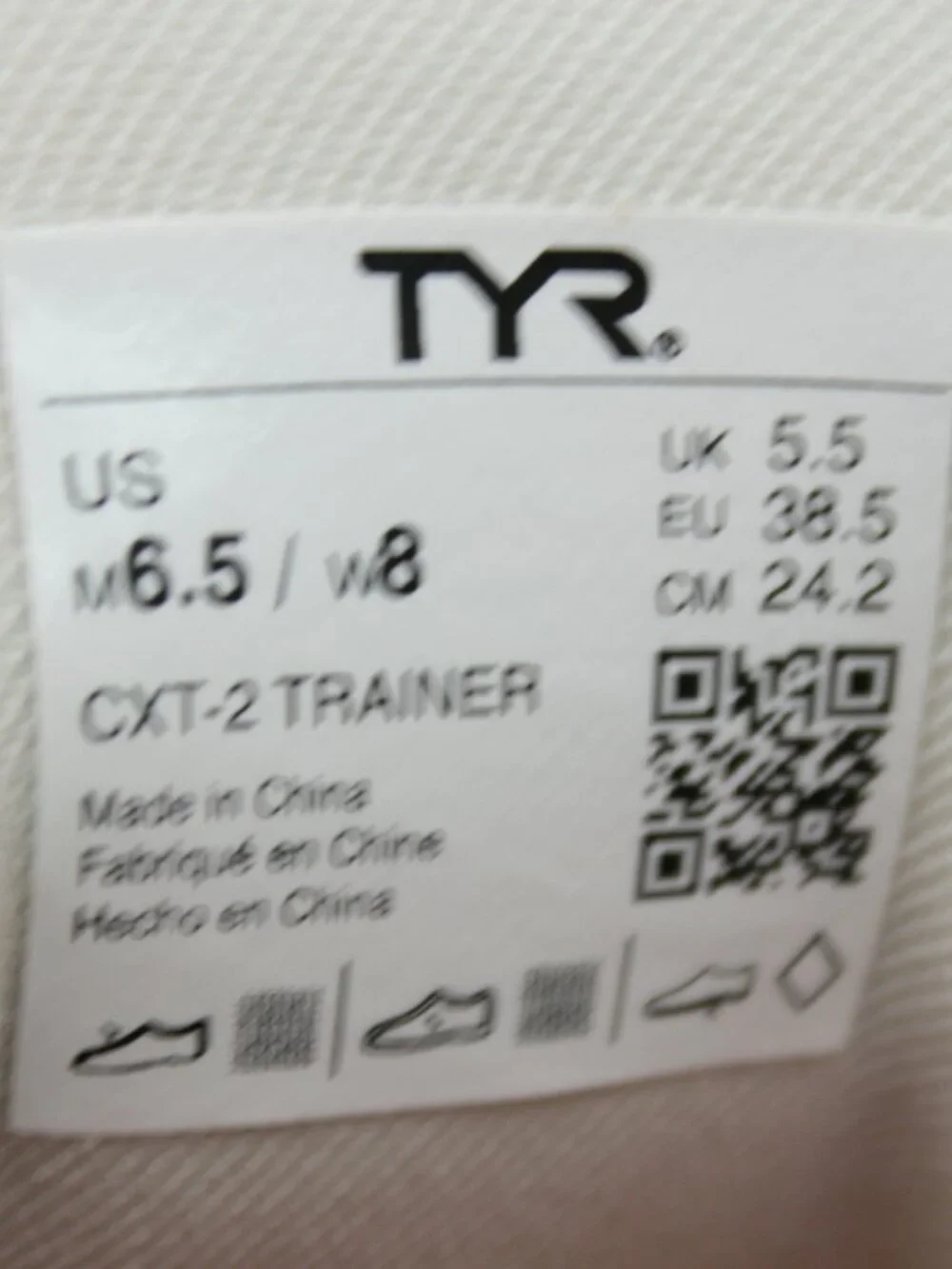 TYR Ladies 8 (men's 6.5) CXT-2 Trainer Red White Blue Mesh Gym Training Sneakers